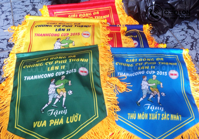 Máy đóng huy hiệu đa năng
